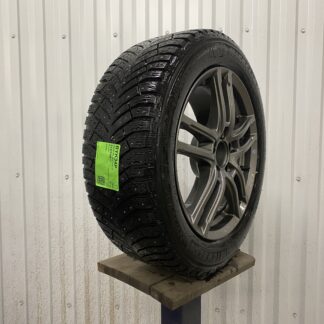 MERCEDES-BENZ E200 -20 ALU KLASS2 TPMS!