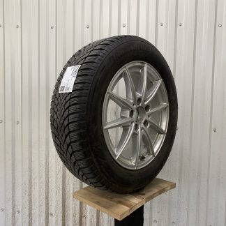 MERCEDES-BENZ A200 -19 -ALU KLASS2 TPMS!